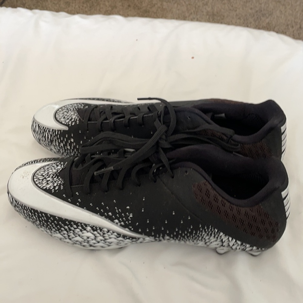 Men’s Nike Vapor Speed Low Football Cleats - Picture 4 of 6